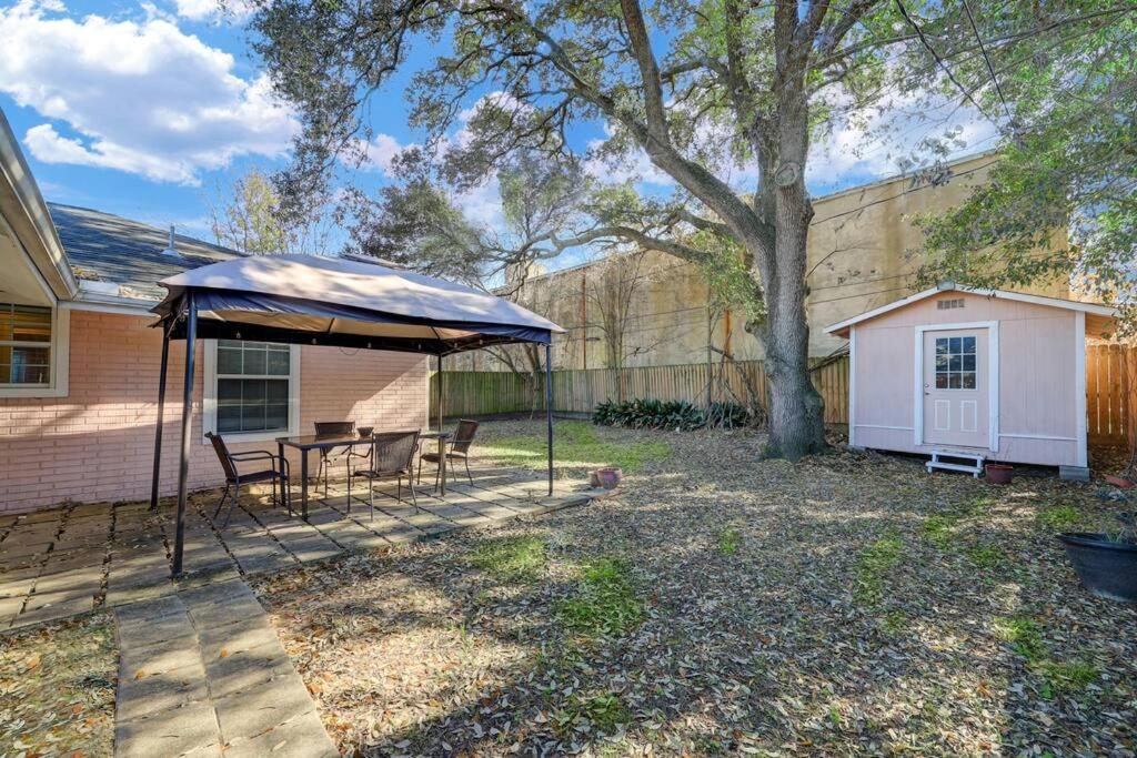 The Jasper Abode - 10 Mins To Galleria - Peaceful Villa Houston Exterior photo